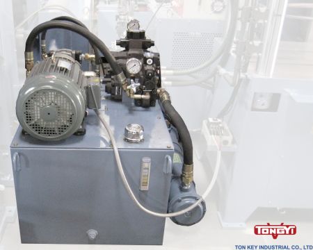 तेल टैंक